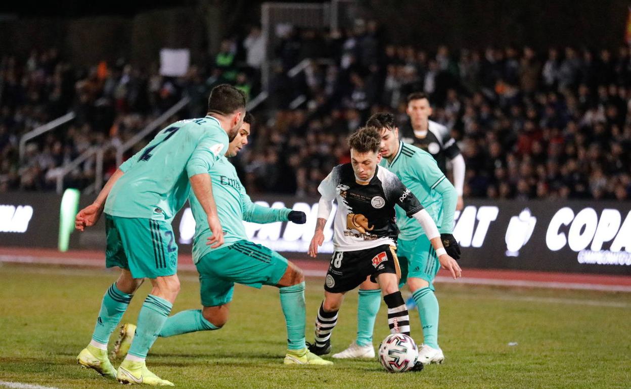 Unionistas de Salamanca y el Algeciras CF llegan a un acuerdo para el traspaso de Álvaro Romero Unionistas de Salamanca y el Algeciras CF llegan a un acuerdo para el traspaso de Álvaro Romero